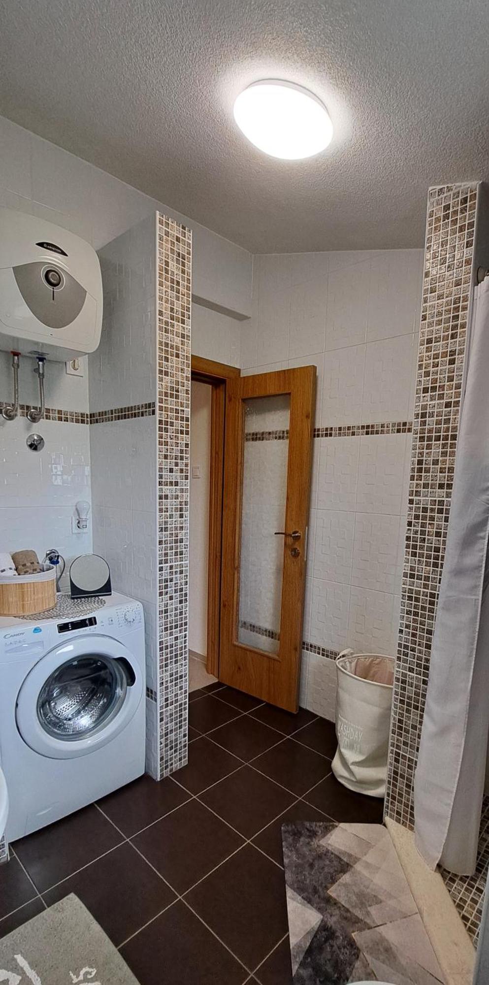 Dk Apartments Krasici Тиват Екстериор снимка
